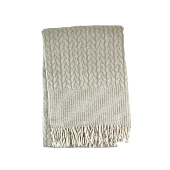 Marie Dumas Cable with Border Throw