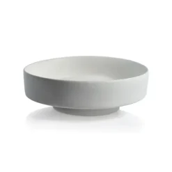 Marie Dumas Côte d'Ivoire White Centerpiece