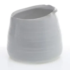 Marie Dumas Tegan White Pot - Medium